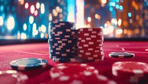 Antarmuka aplikasi mobile profitjitu menampilkan permainan slot dan kasino langsung